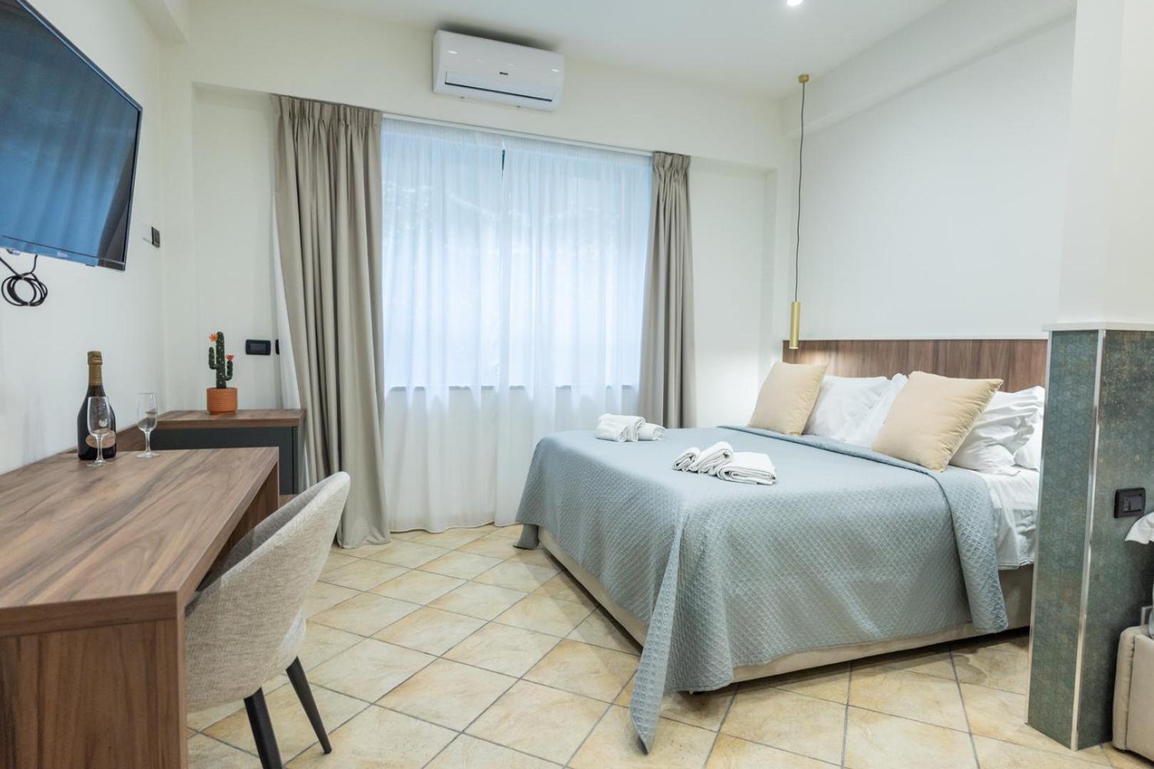 San Giusto Rooms 贾迪尼-纳克索斯 外观 照片